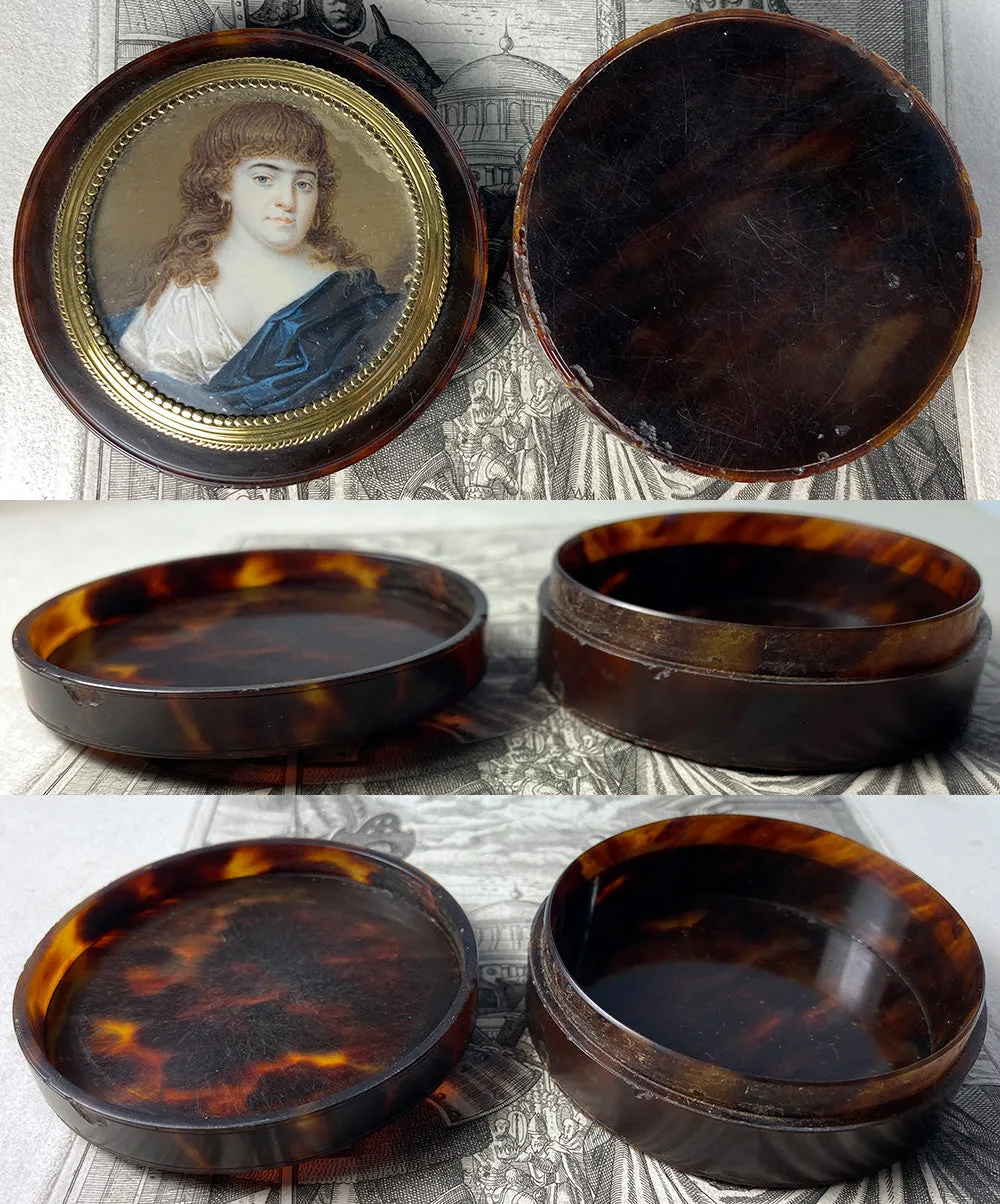 Antique 18th Century French Snuff Box, Incroyables et Merveilleuses, 18k Gold Mat, Tortoise Shell